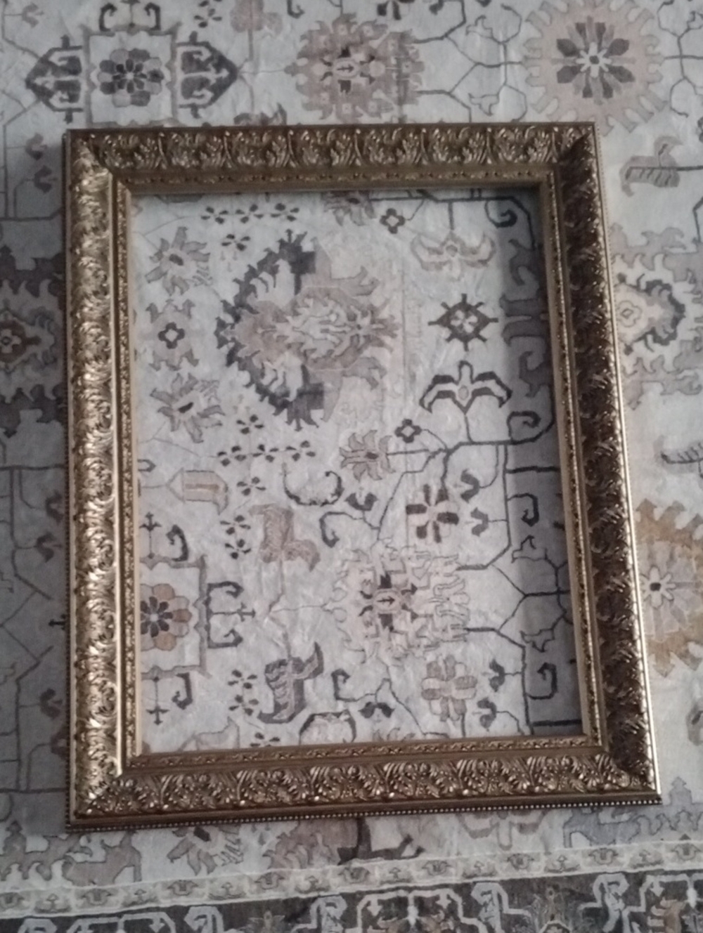 Ornate Gold Decorative Picture Frame - Elegant Home Accent "Heavy 😉"🤝